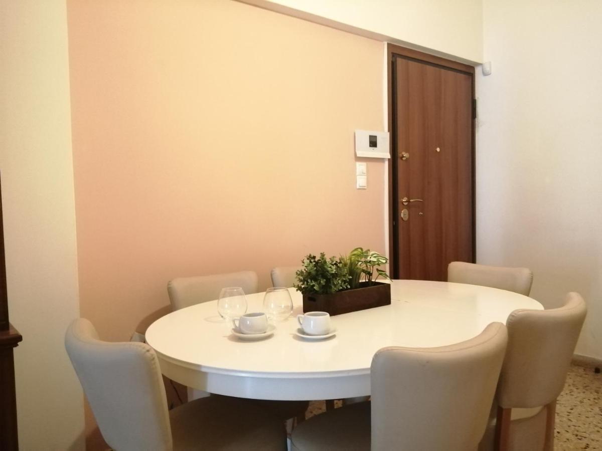 Appartement Full House Near The Center Of Athènes Extérieur photo